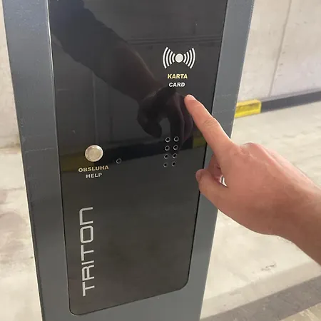 Lejlighed With Panoramic View By The Hockey Arena Bratislava