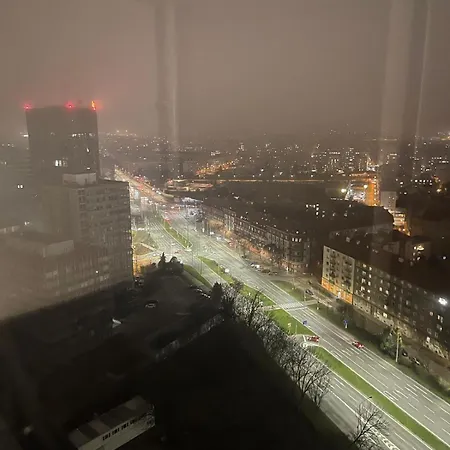 Lejlighed With Panoramic View By The Hockey Arena *