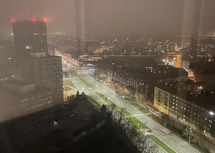 Lejlighed With Panoramic View By The Hockey Arena *