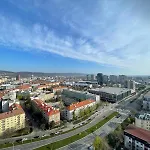 With Panoramic View By The Hockey Arena Appartement Bratislava